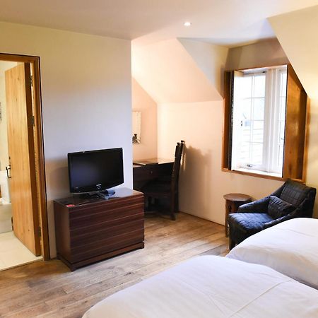 Glenskirlie Castle Hotel Banknock Екстериор снимка