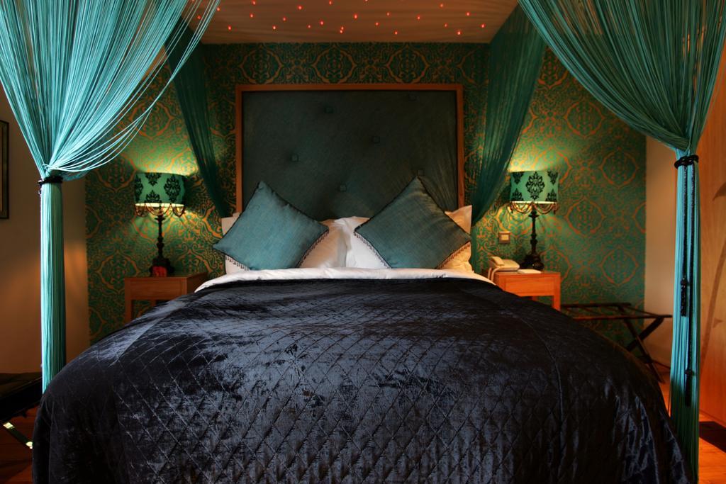 Glenskirlie Castle Hotel Banknock Екстериор снимка